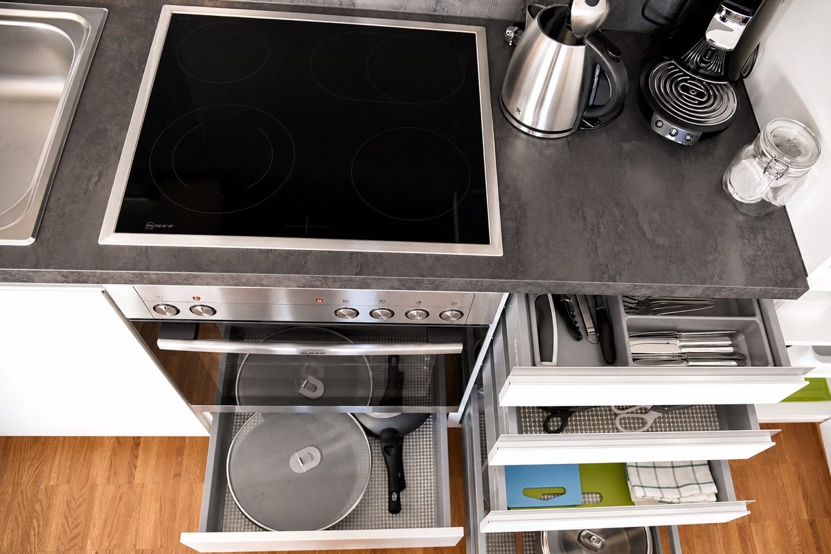 Pans in kitchen drawer