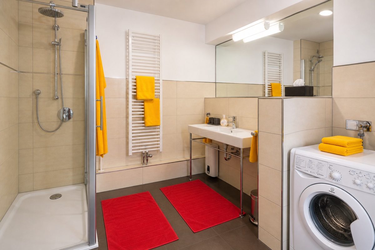 Bathroom with washing machine