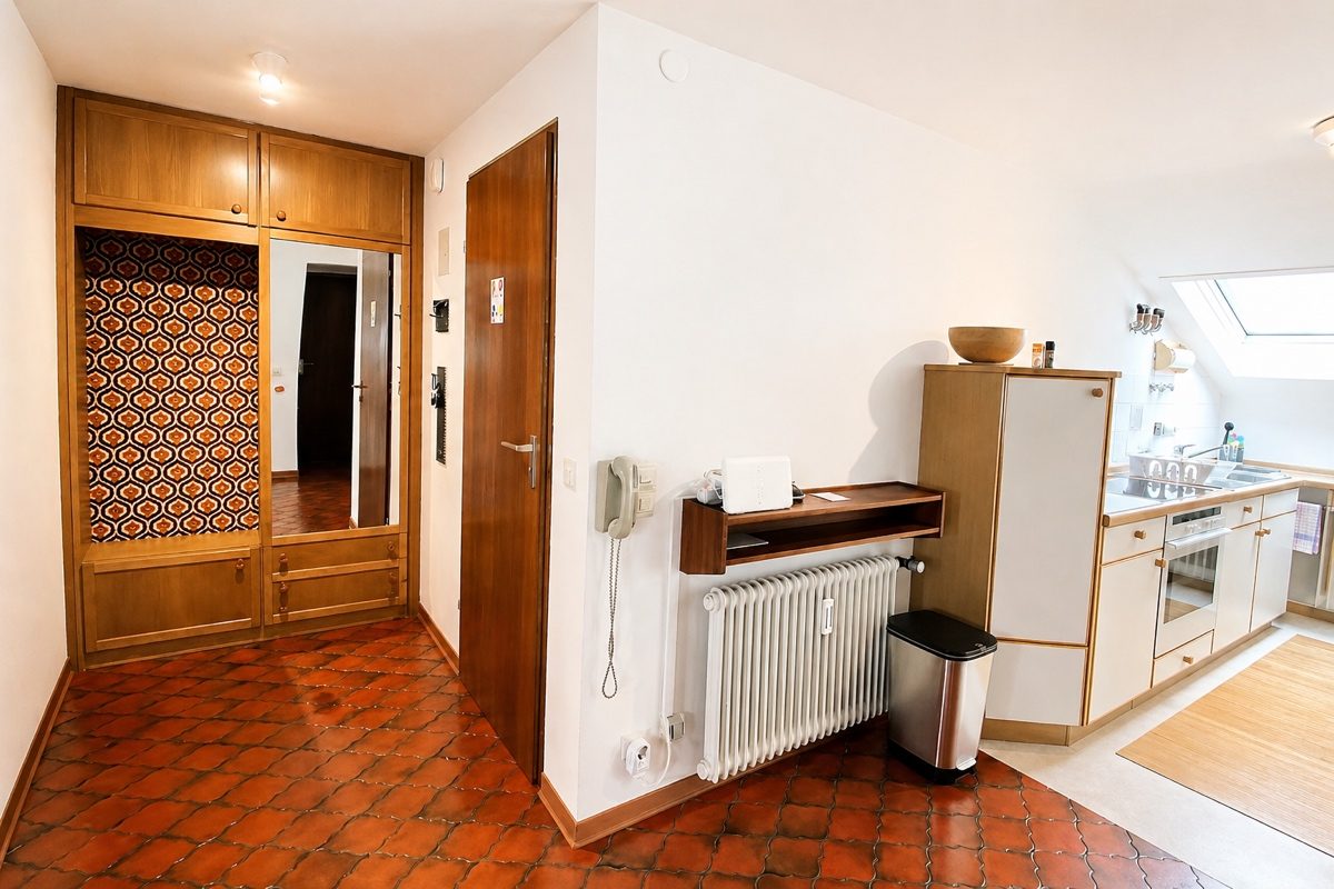 Entry hallway with wardrobe